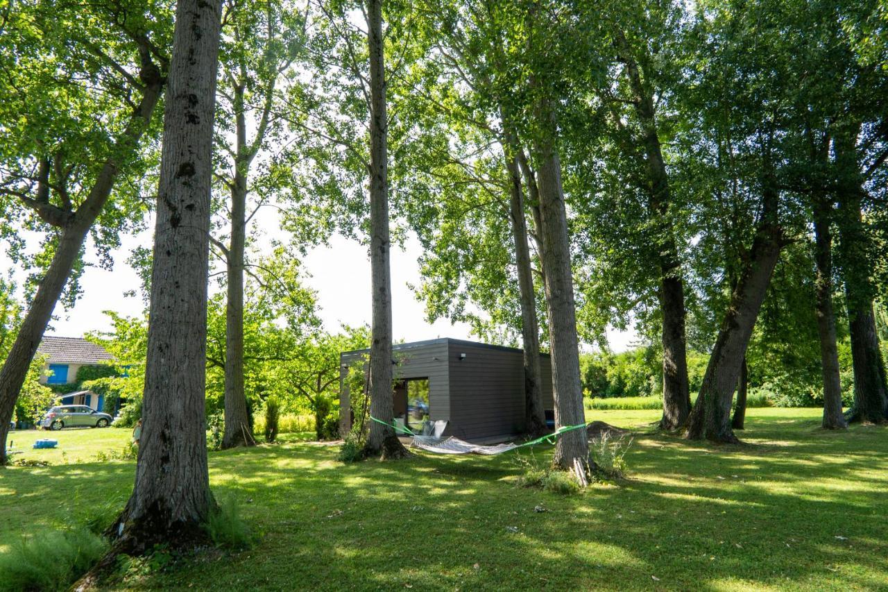 Capsule Nature & Photos - Jacuzzi - Netflix & Home Cinema - Ps5 & Jeu Thun-Saint-Martin Dış mekan fotoğraf